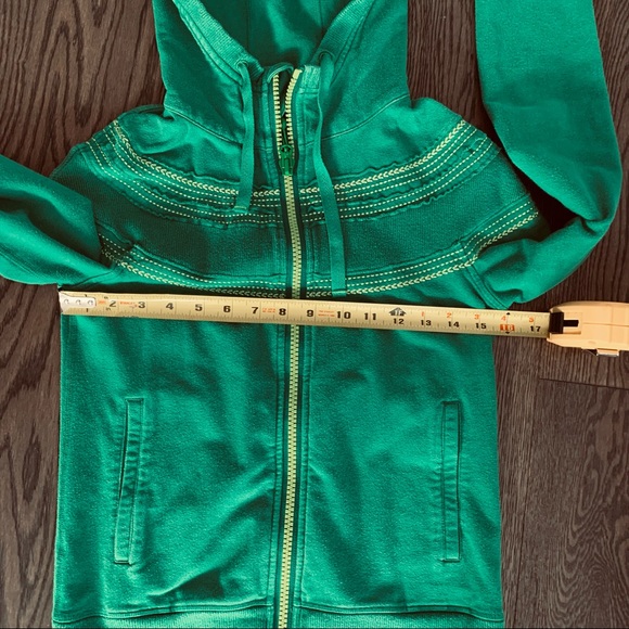 Lululemon | 🌿 Hoodie - Picture 6 of 10